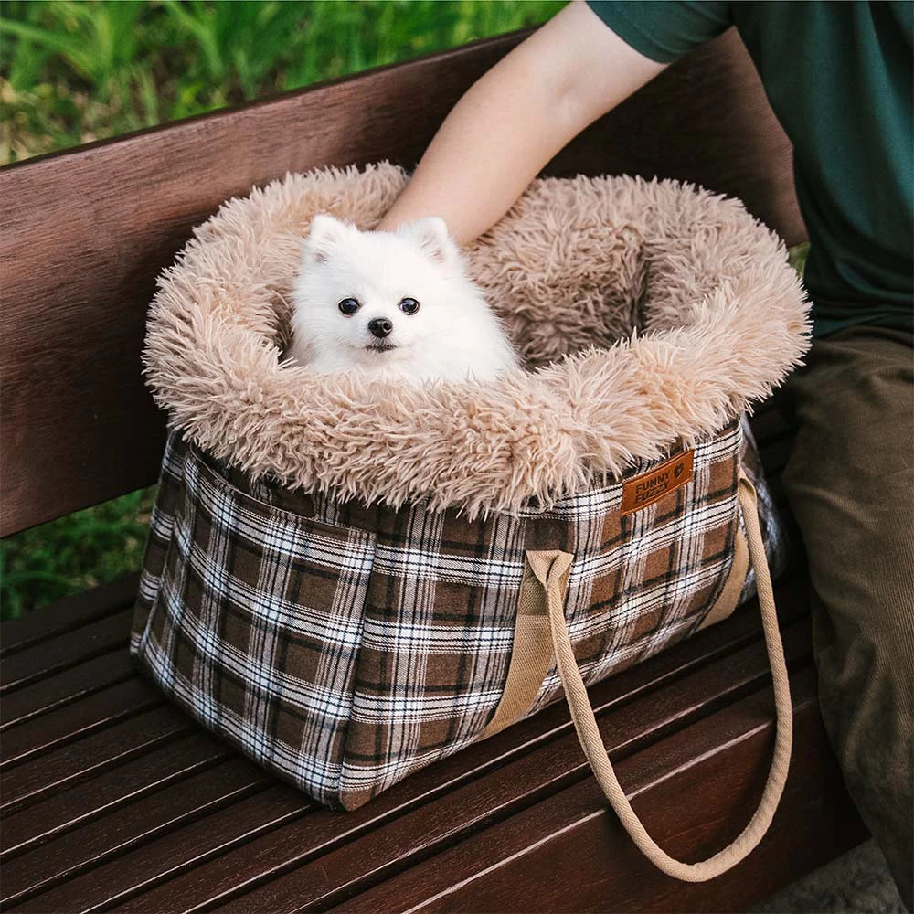 2 in 1 Large All-Season Pet Carrier and Dog Sleeping Bag - Voyager's Plaid