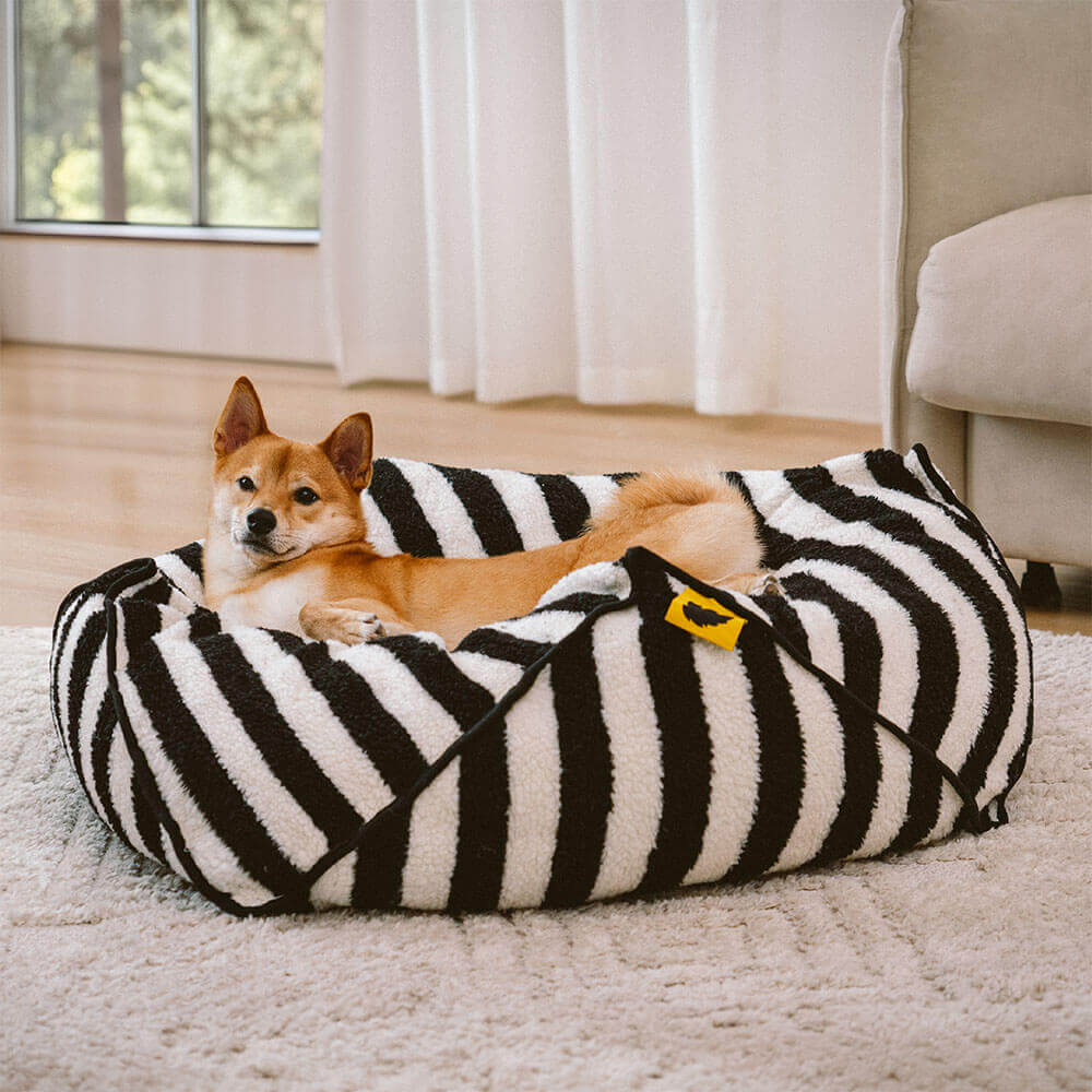 Trendy Striped Pattern Polygonal Calming Bean Bag Dog Bed