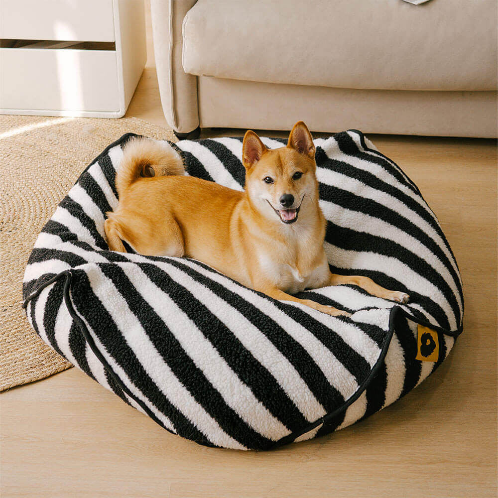 Trendy Striped Pattern Polygonal Calming Bean Bag Dog Bed