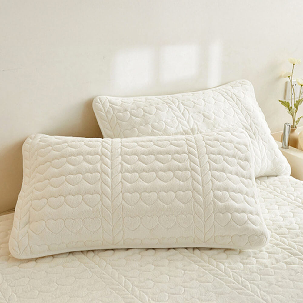 Creamy Milk Velvet Quilted Bed Skirt Set