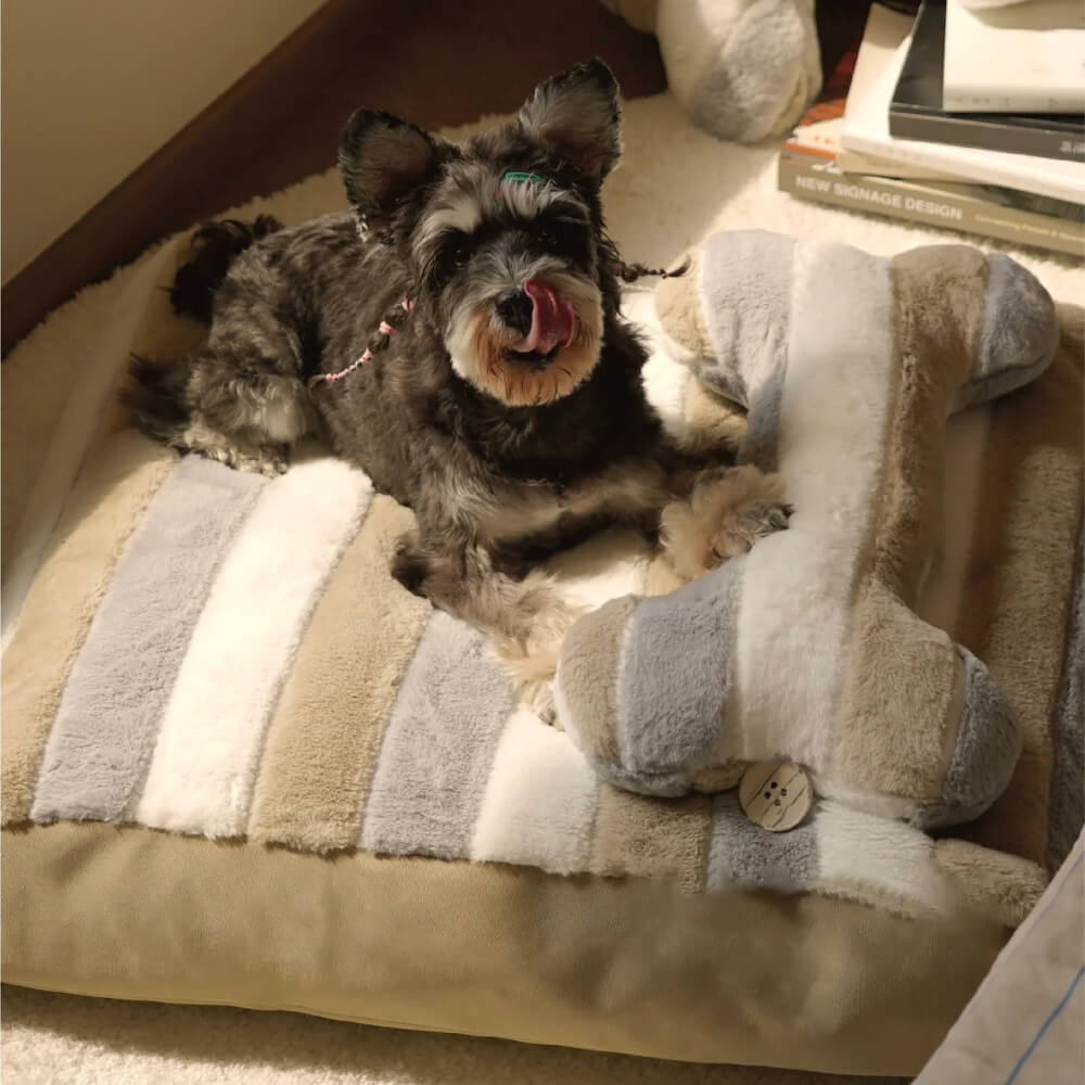 Deluxe Striped Plush Calming Bed Dog Bed with Pillow