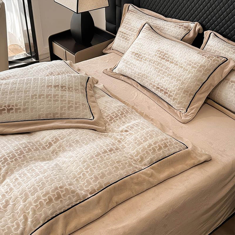 Luxurious Double-Sided Milk Velvet Warm Bed Sheet Set