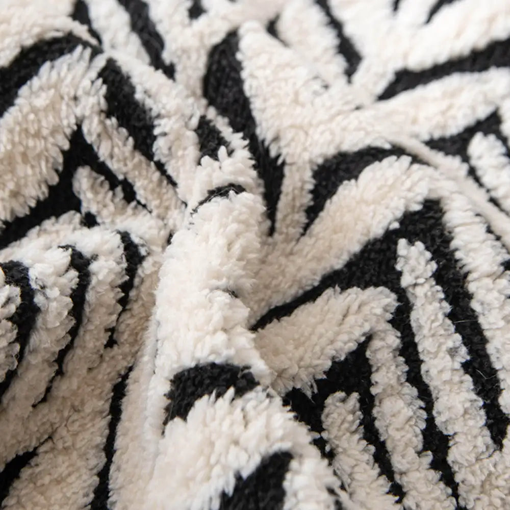 Plush Leaf Jacquard Non-Slip Pet Mat Pet Bed