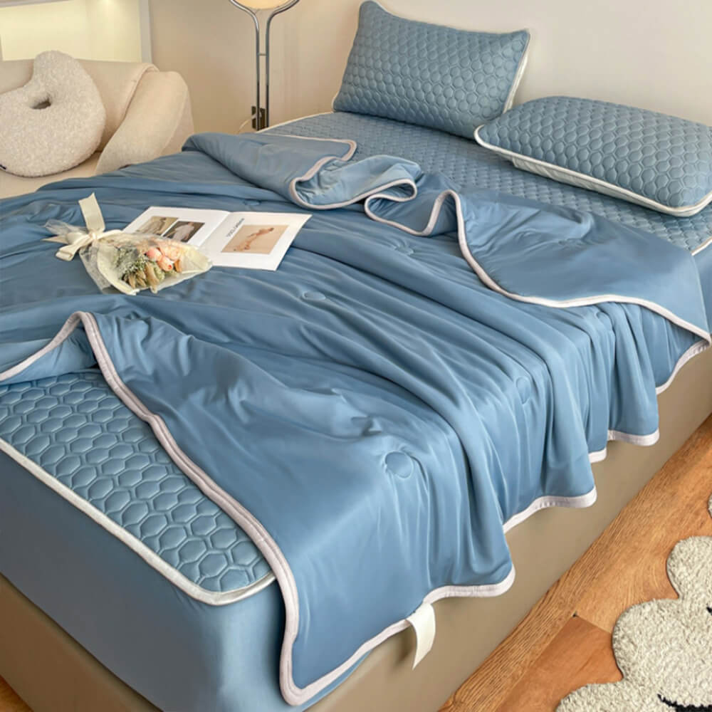 Solid Color Cooling Breathable Quilted Latex Bed Sheet Set with Mattress Protector