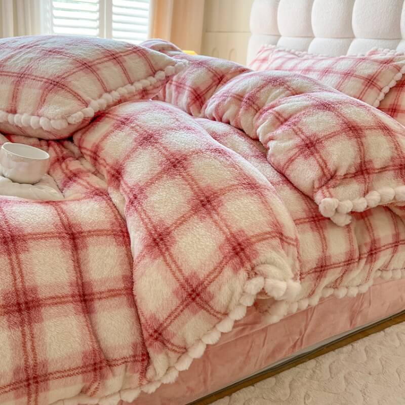 Trendy Fluffy Plaid Soft Plush Bed Sheet Set