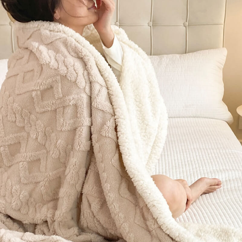 Luxurious Embossed Faux Lambswool Fleece Double-Layer Throw Blanket